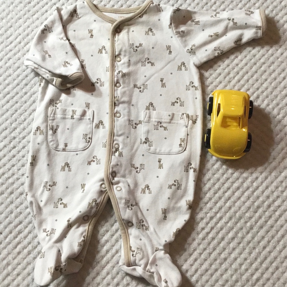 CARTER’S 3 Month GIRAFFE Footsie NWOT